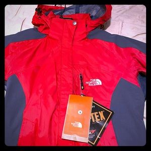 The North Face Summit Series Gore-Tex Raincoat
